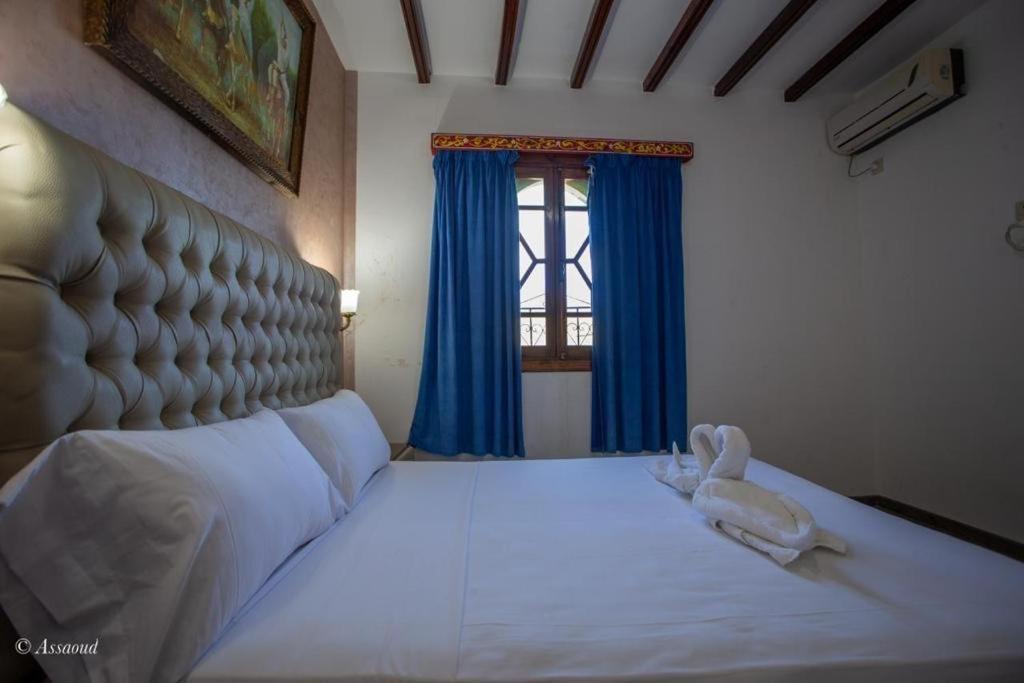 Guest House Yasmina Chefchaouen Ngoại thất bức ảnh